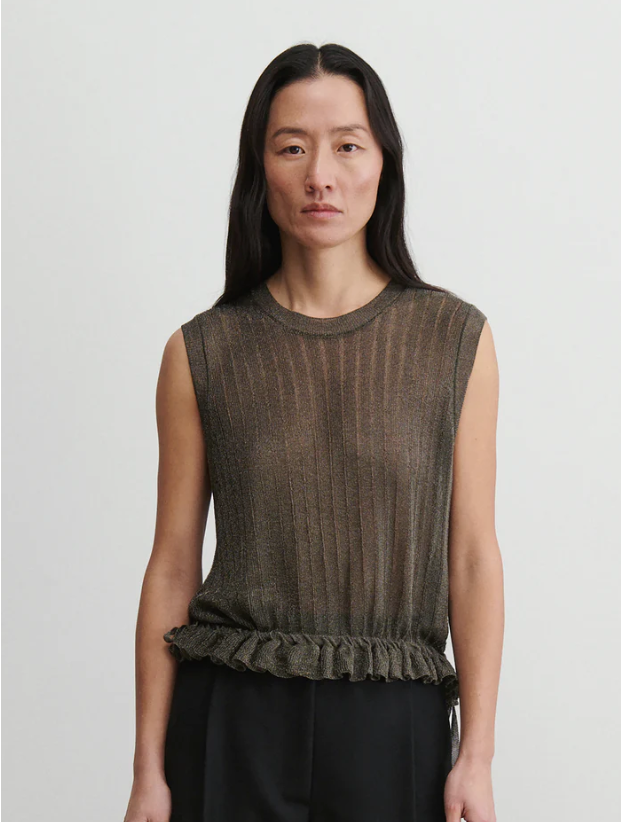 New Aires Top