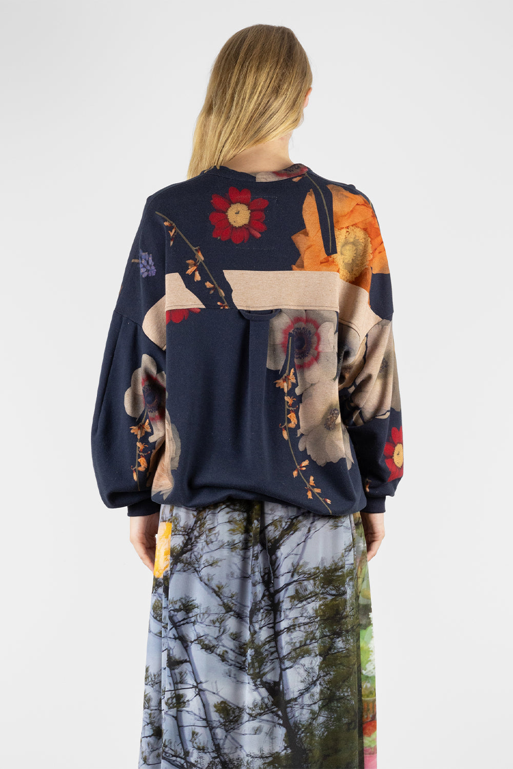Sweatshirt Print x | ANNTIAN | The Standard Store