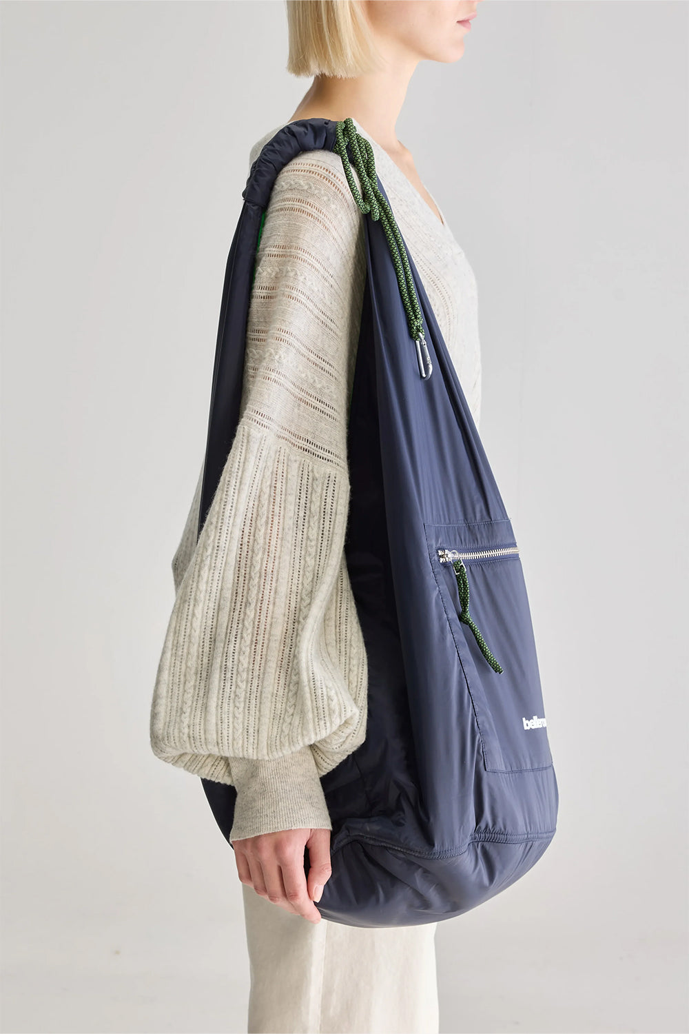 Hozon Bag Captain | Bellerose | The Standard Store