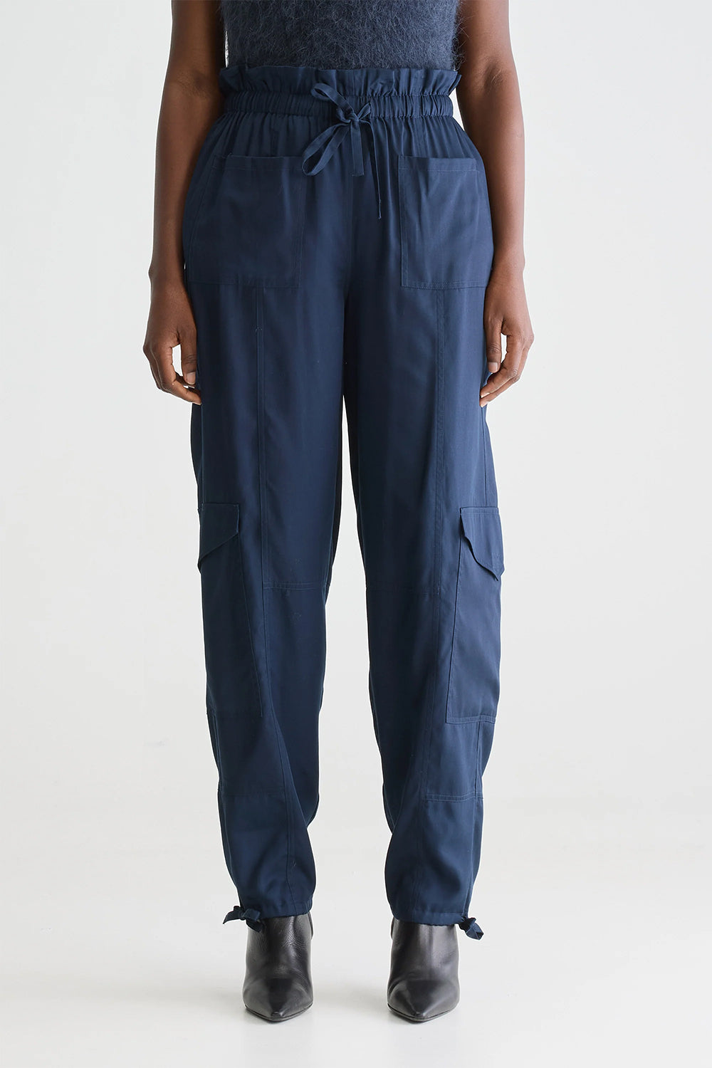 Kiss Pants | Bellerose | The Standard Store