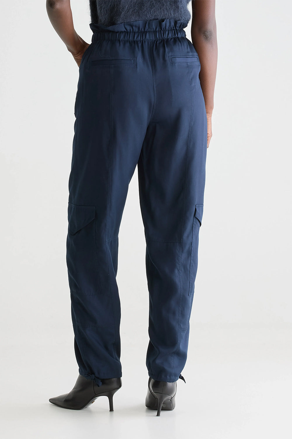 Kiss Pants | Bellerose | The Standard Store