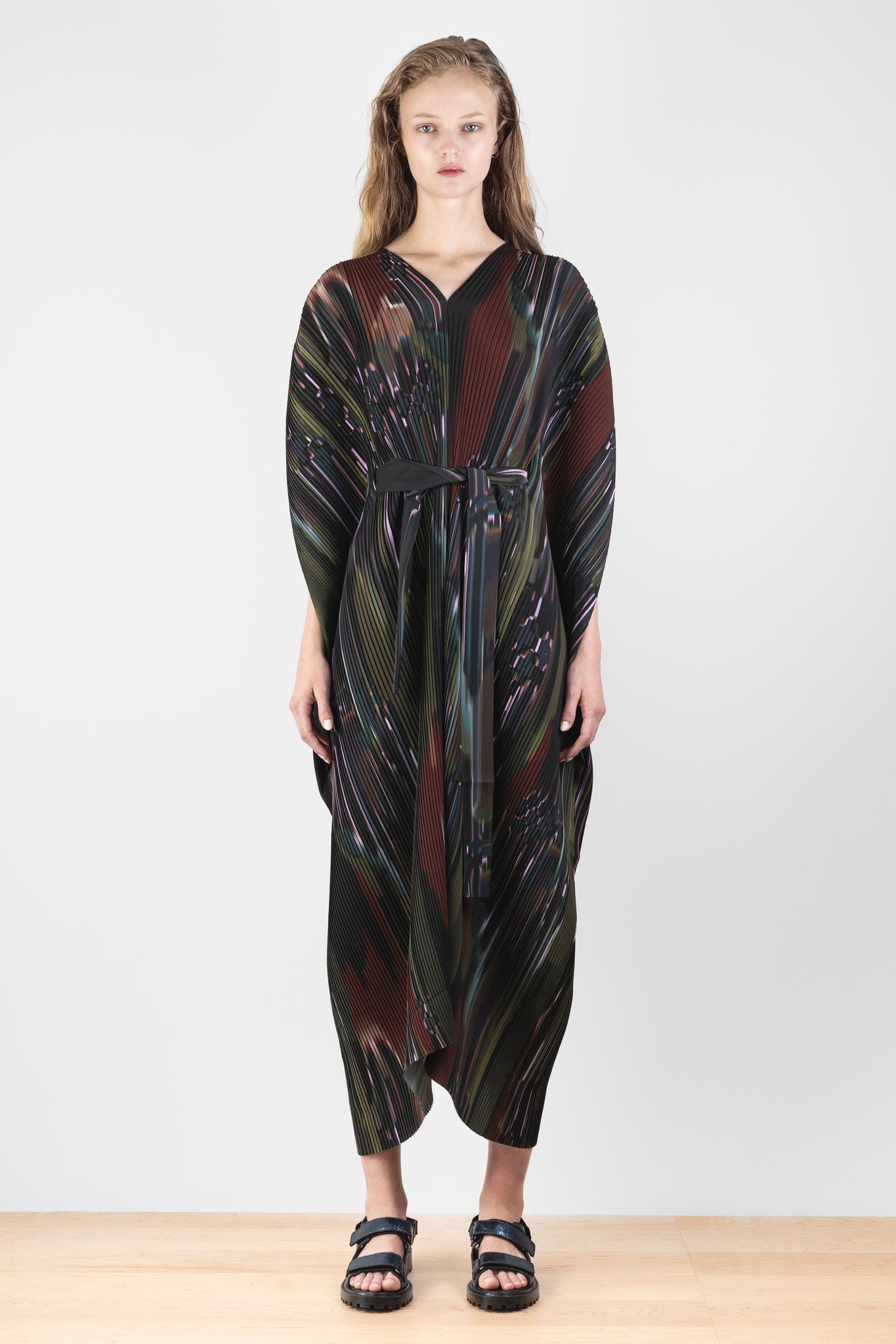 Knight Plisse Kaftan, Dark Tetris | Henrik Vibskov | The Standard Store