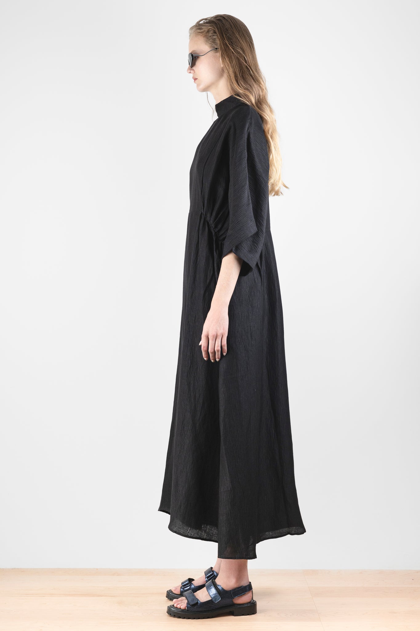 Very Turtle Dress, Black | Henrik Vibskov | The Standard Store