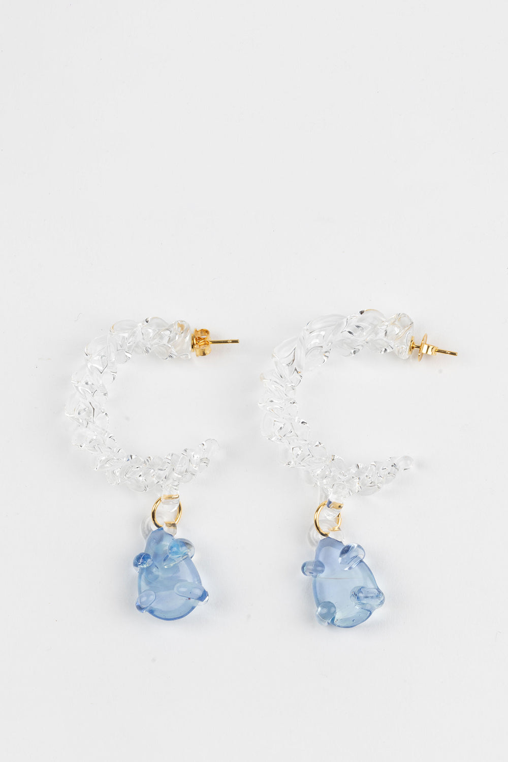 Twisted Mini Hoop | Levens | The Standard Store