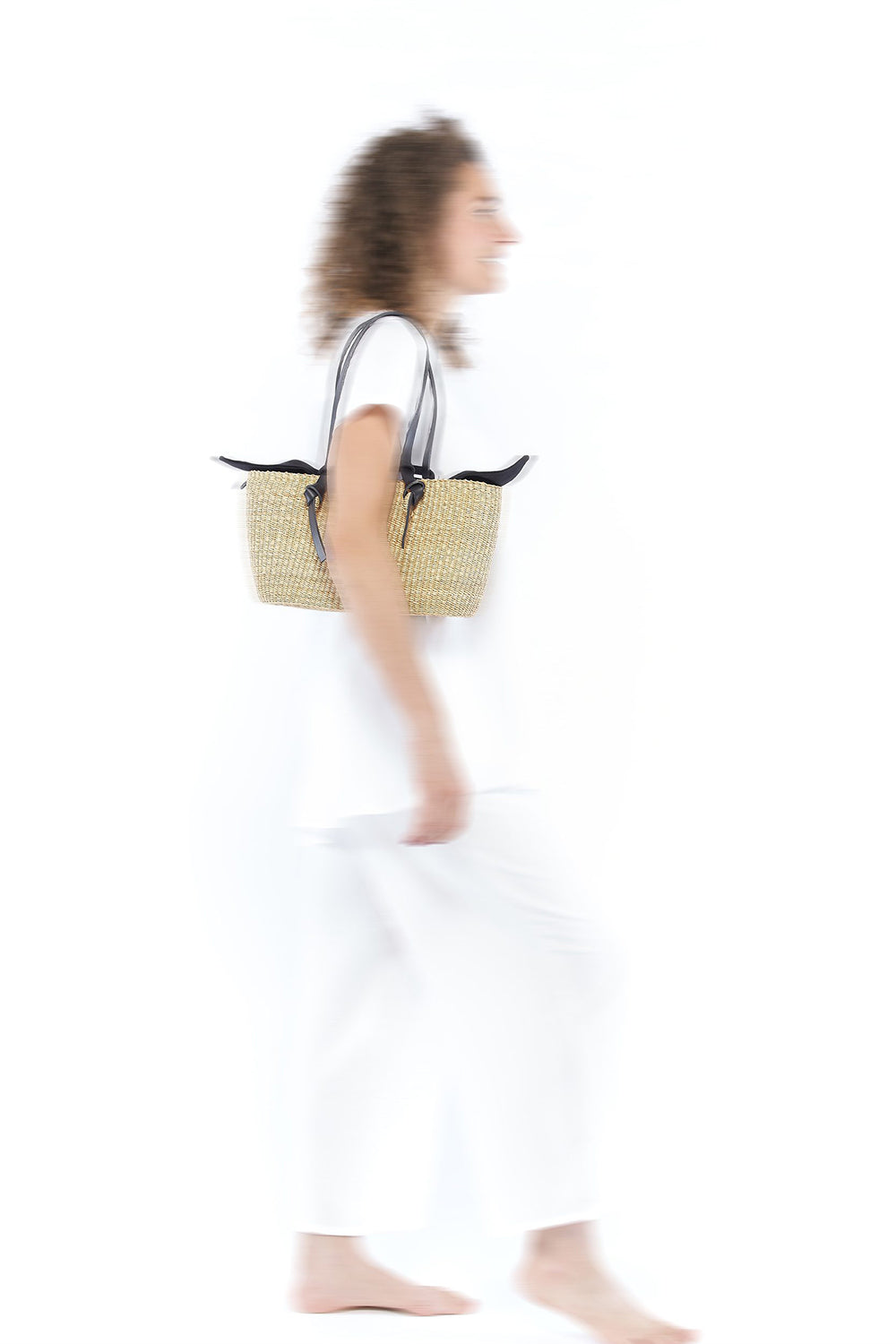 Zorro, Nat/Blk | Muun | The Standard Store