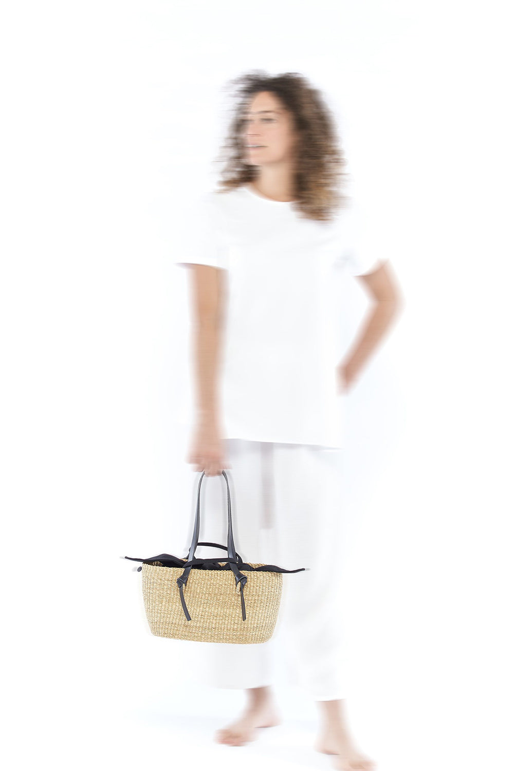 Zorro, Nat/Blk | Muun | The Standard Store