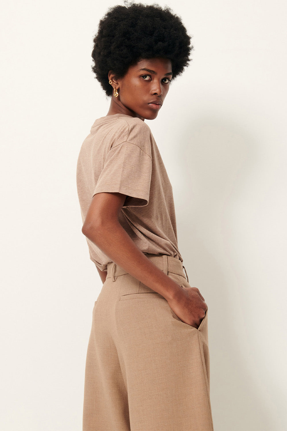 Too Short Sleeve Tshirt, Alpaga | Sessùn | The Standard Store