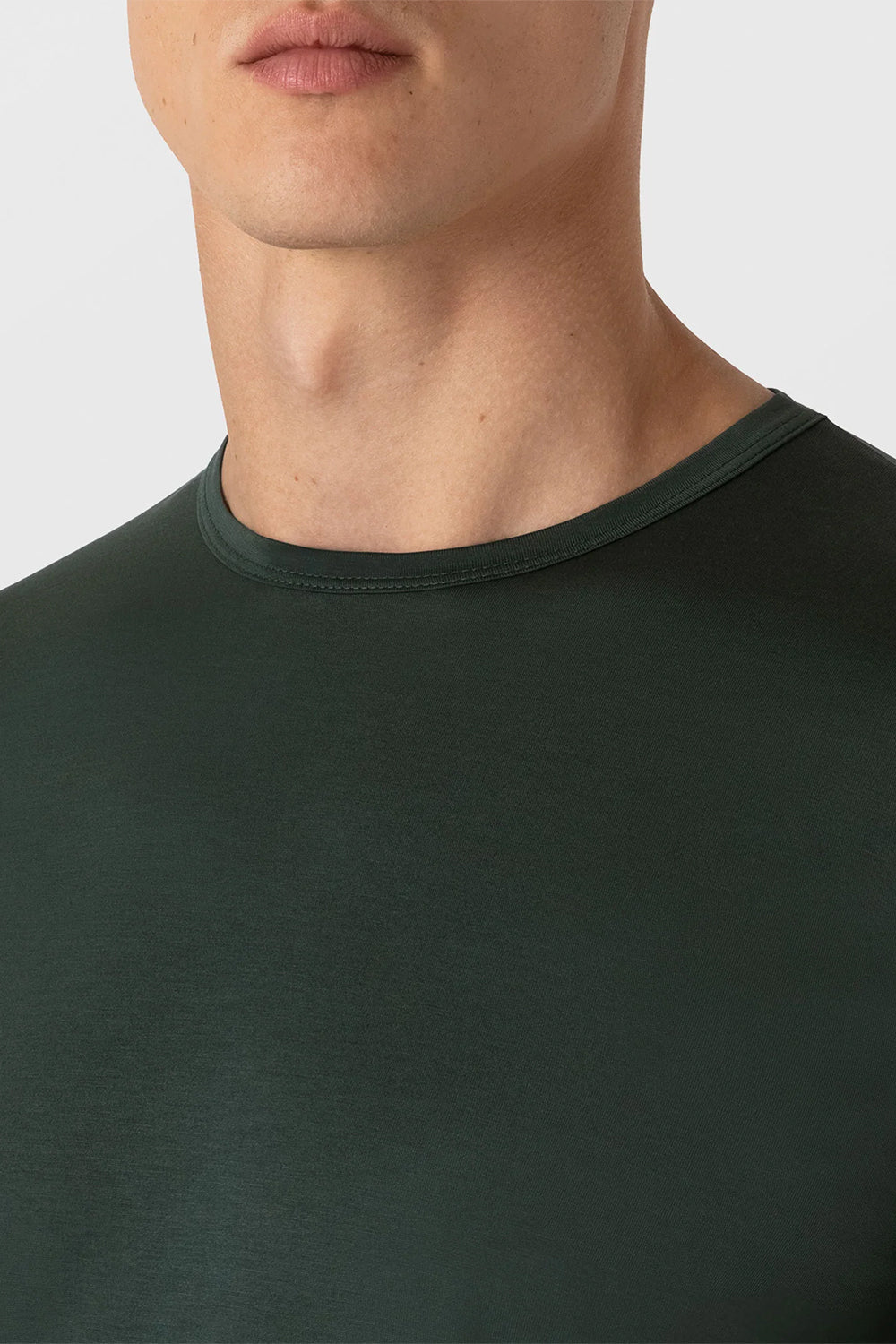 SS Crew Neck T Shirt, Holly Green | Sunspel | The Standard Store