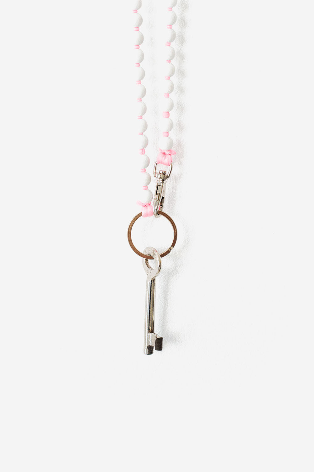 Perlen long keyholder white/pink