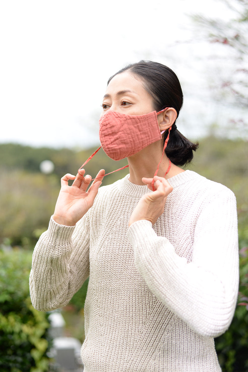 Face mask akane red